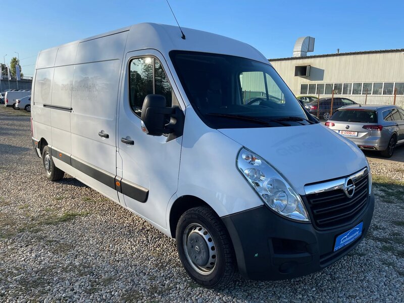 Opel Movano